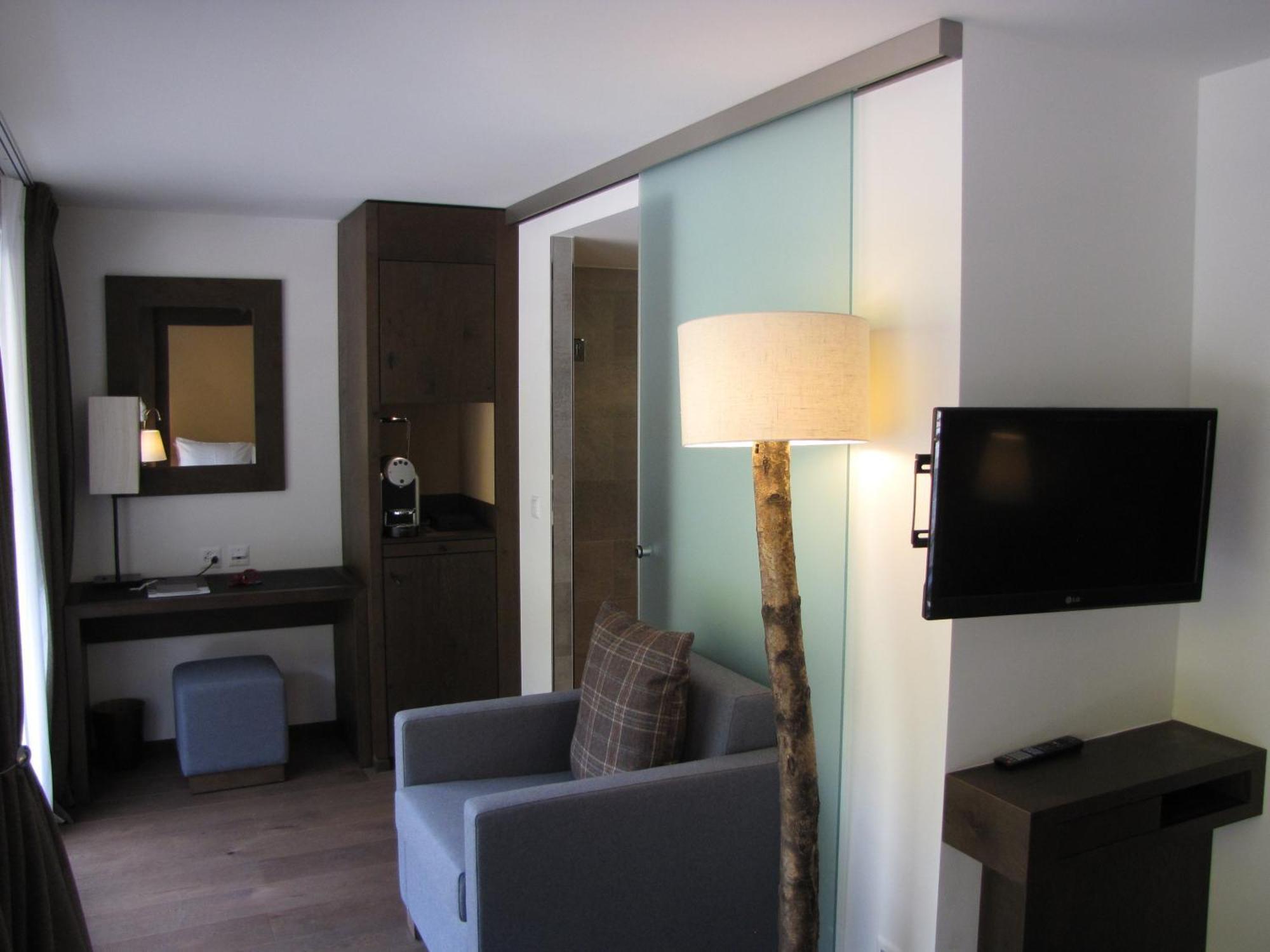 Crans Ambassador Crans-Montana Quarto foto