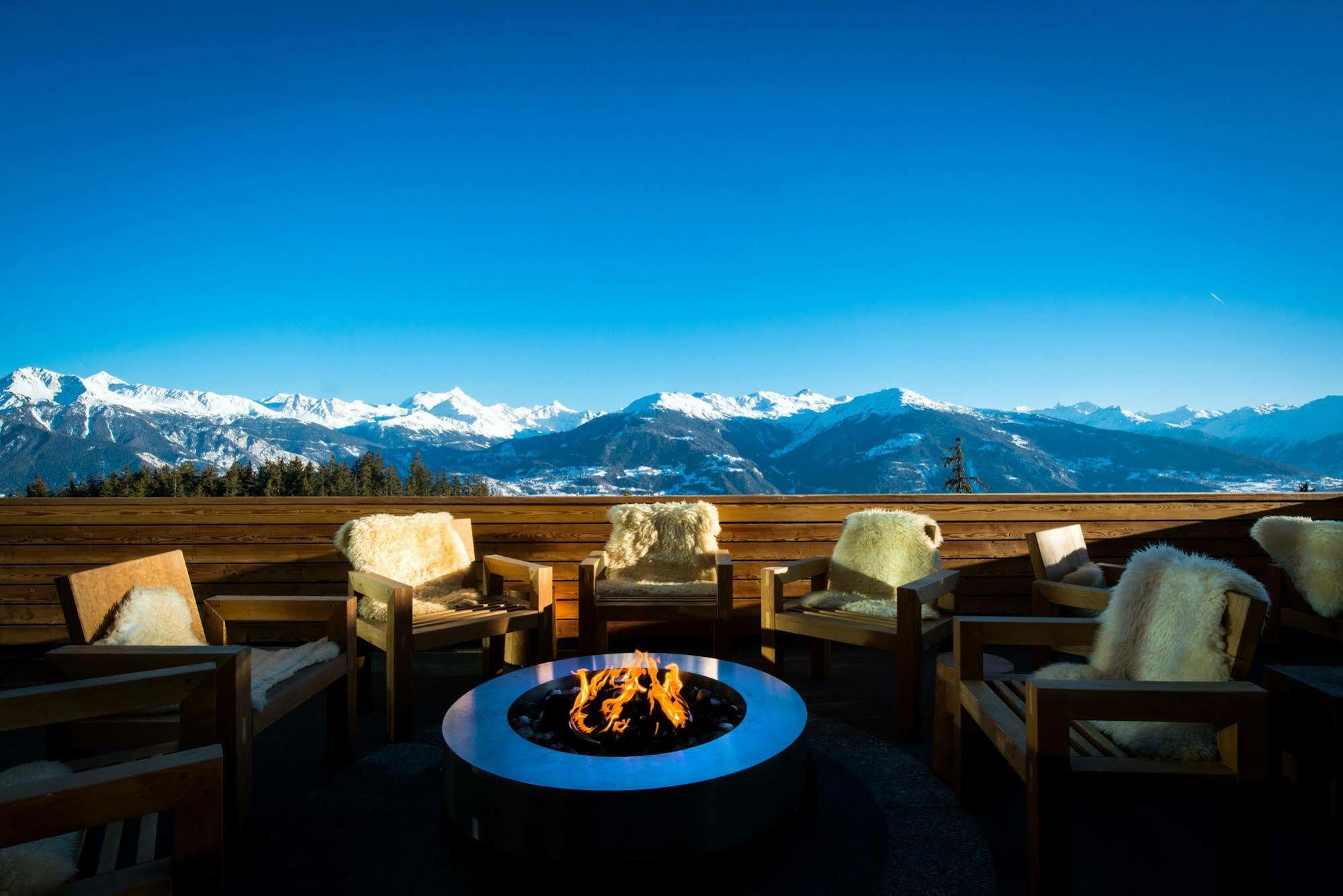Crans Ambassador Crans-Montana Exterior foto
